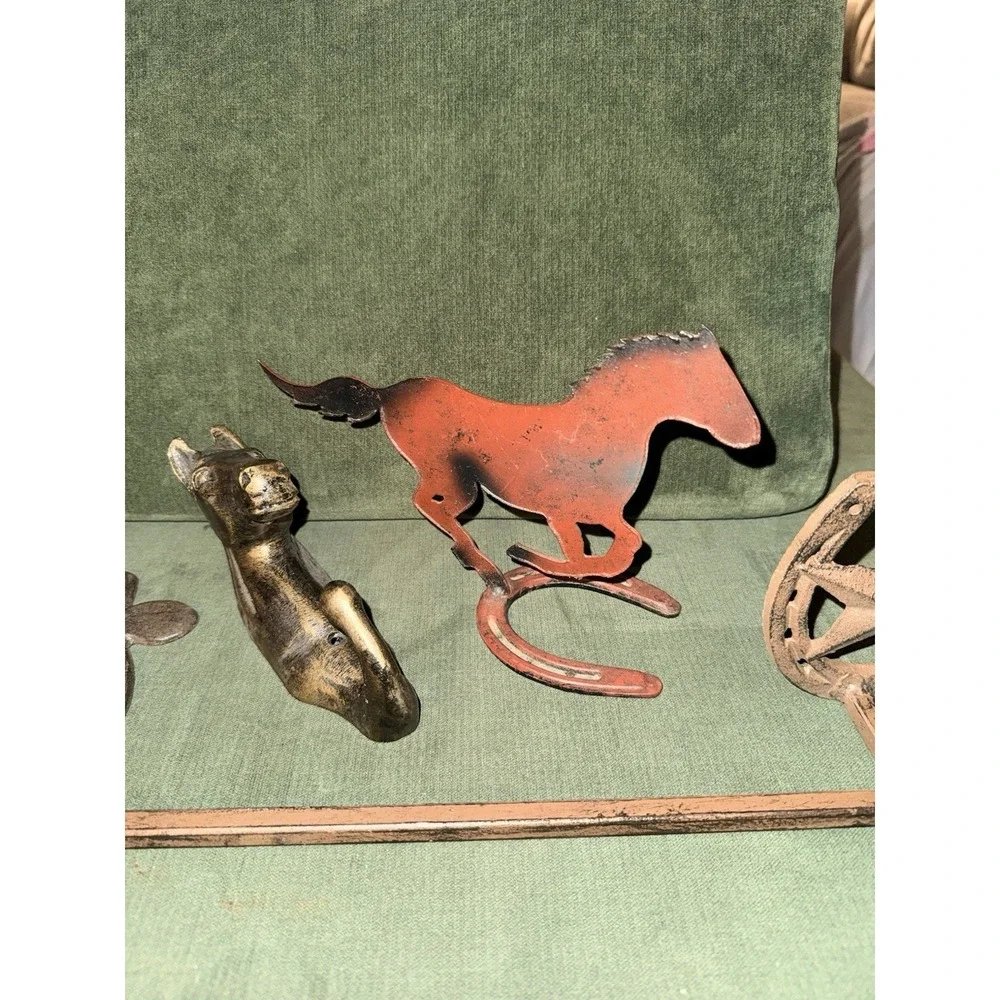 Western Cowboy Decor Lot Of 4 Horseshoe Towel Rack, Cast Iron Metal Hooks